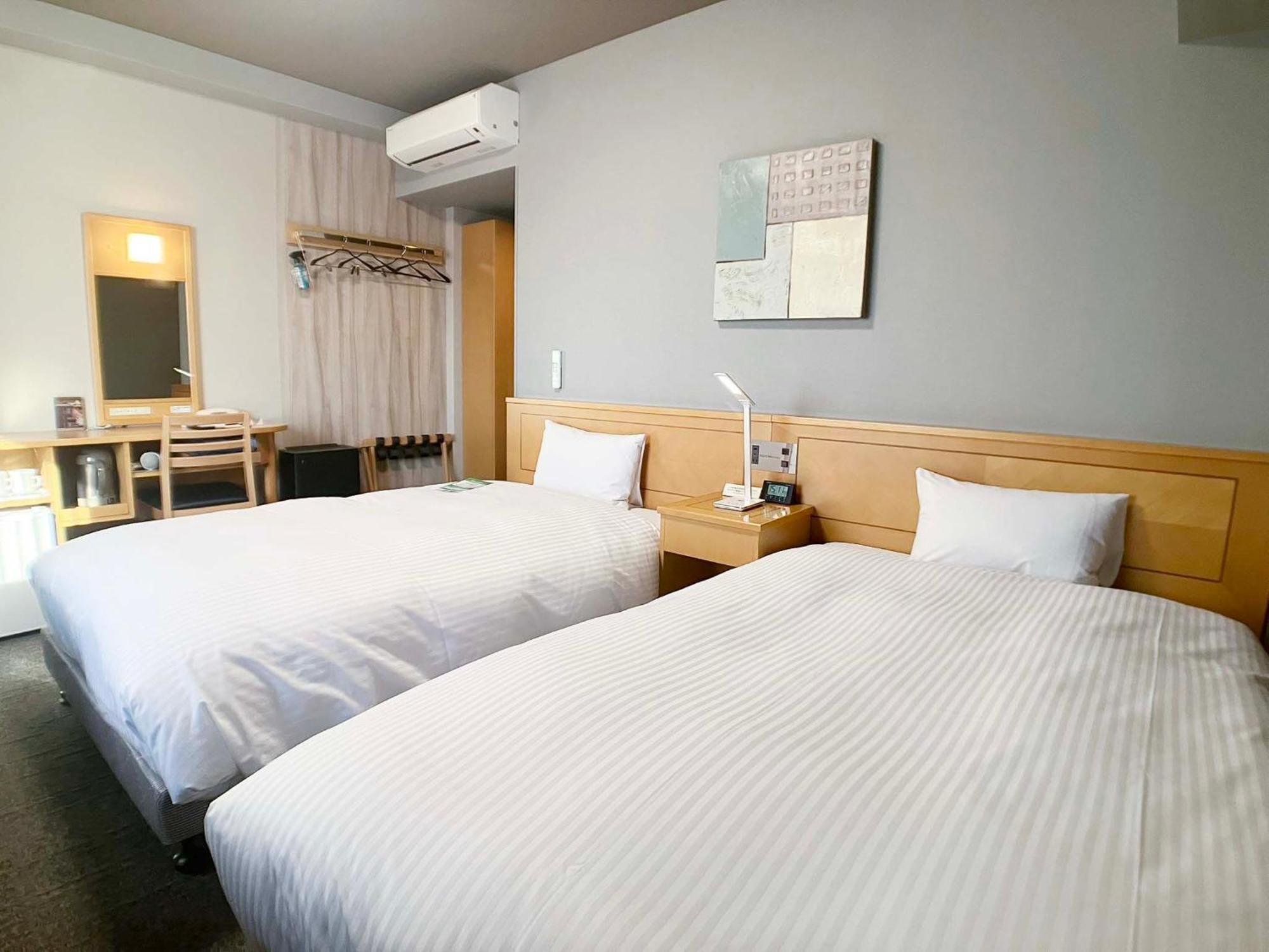 Hotel Route-Inn Kitakami Ekimae Экстерьер фото